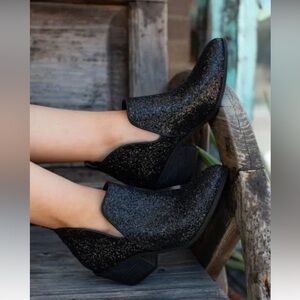 NEW Corkys Glow up Black Glitter Ankle Booties Sz 10